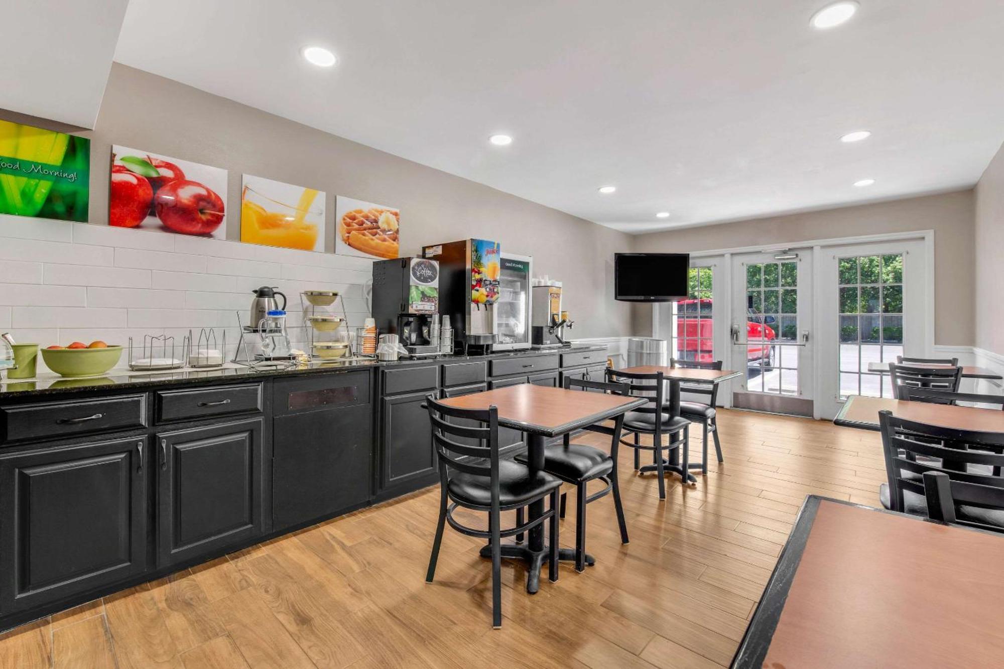 Quality Inn Laurinburg Extérieur photo