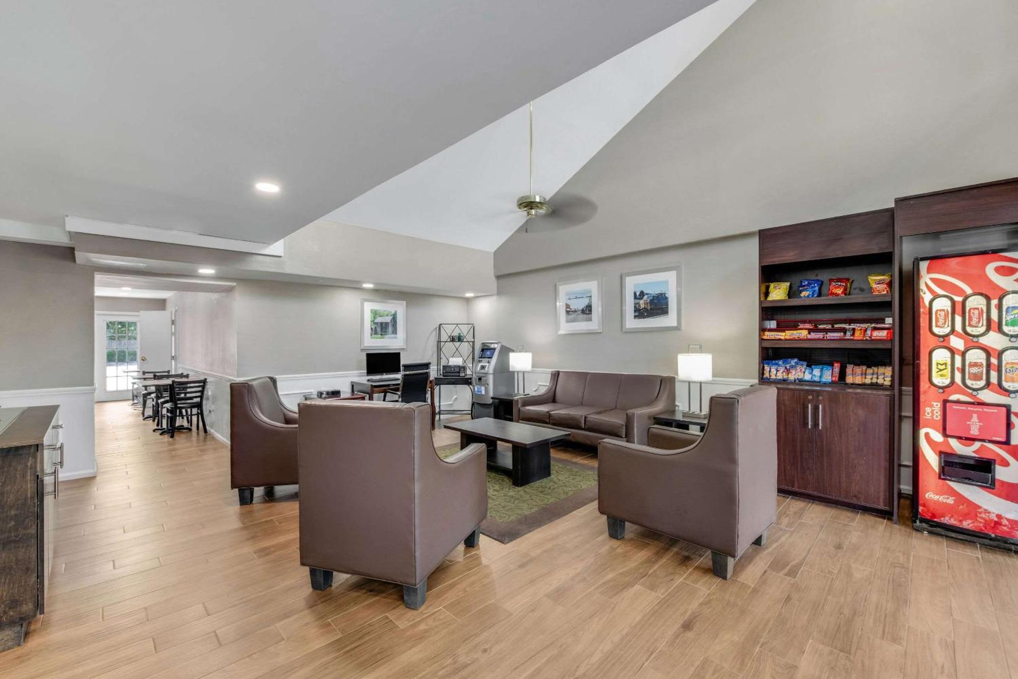 Quality Inn Laurinburg Extérieur photo