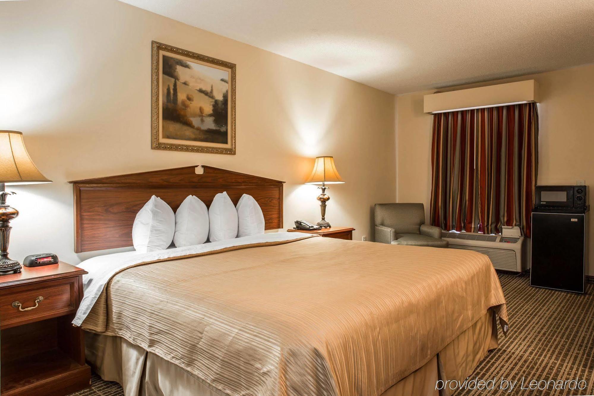 Quality Inn Laurinburg Extérieur photo