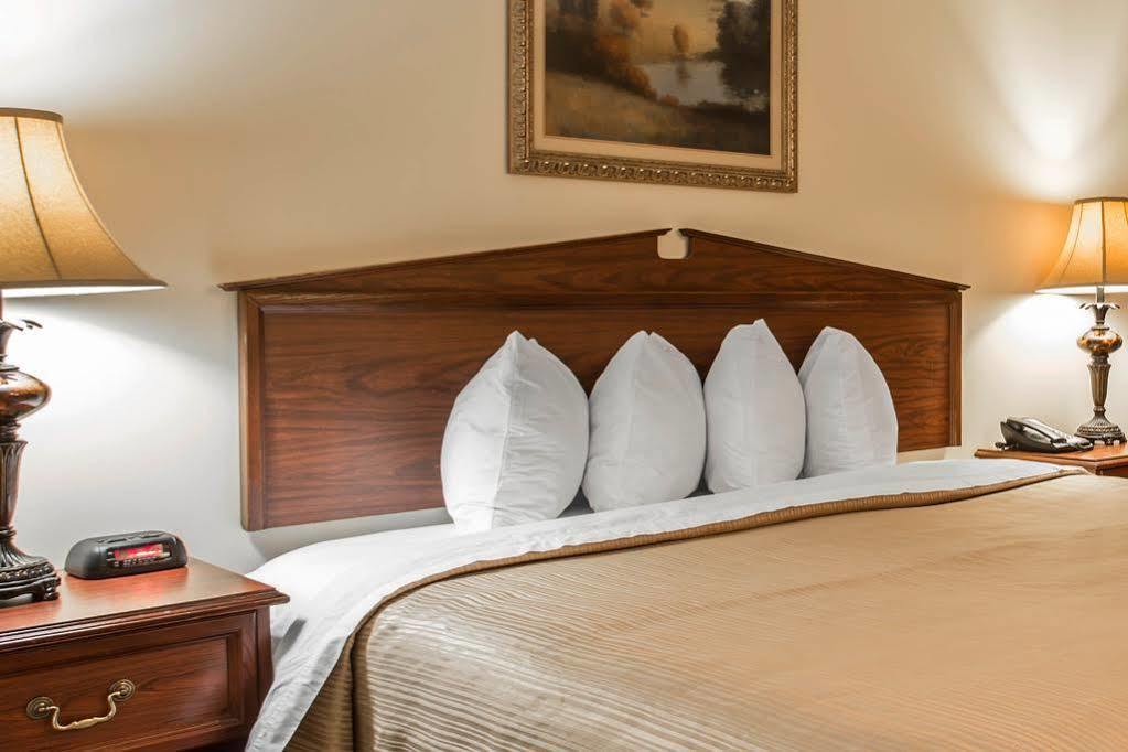 Quality Inn Laurinburg Extérieur photo