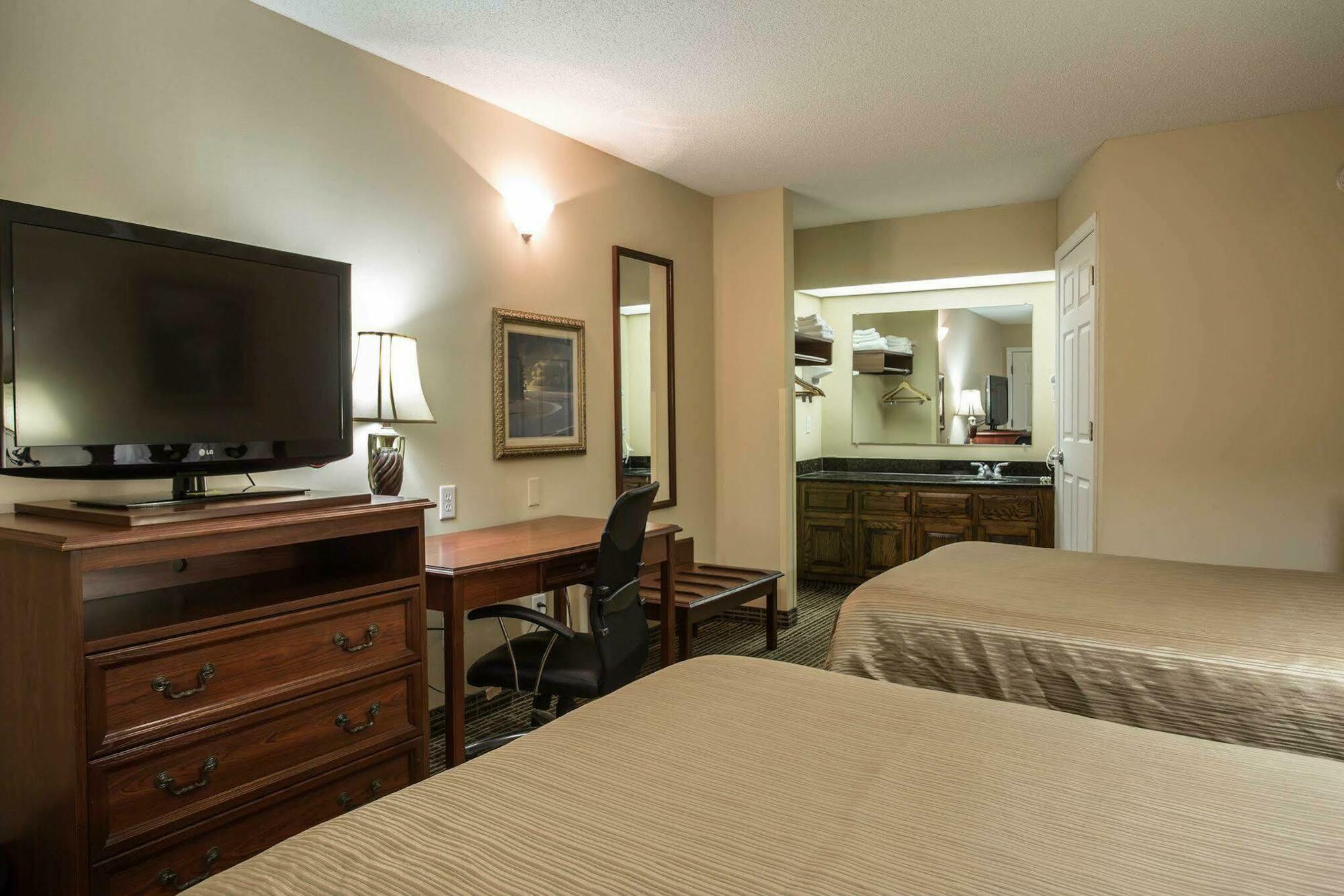 Quality Inn Laurinburg Extérieur photo